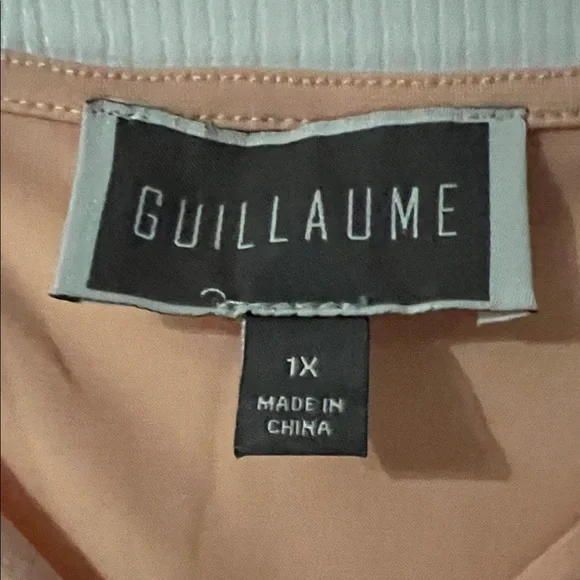 Chic Light peach colored Sleeveless Blouse - Picture 2 of 4